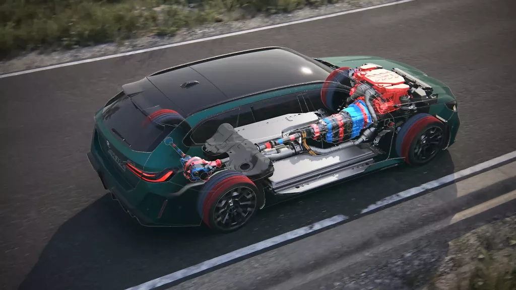 BMW M5 투어링 엔진룸 및 하이브리드 시스템 인포그래픽