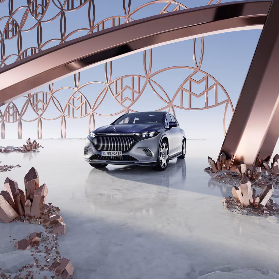 EQS SUV 뒷좌석 시트 및 레그룸 공간 직접 촬영 사진