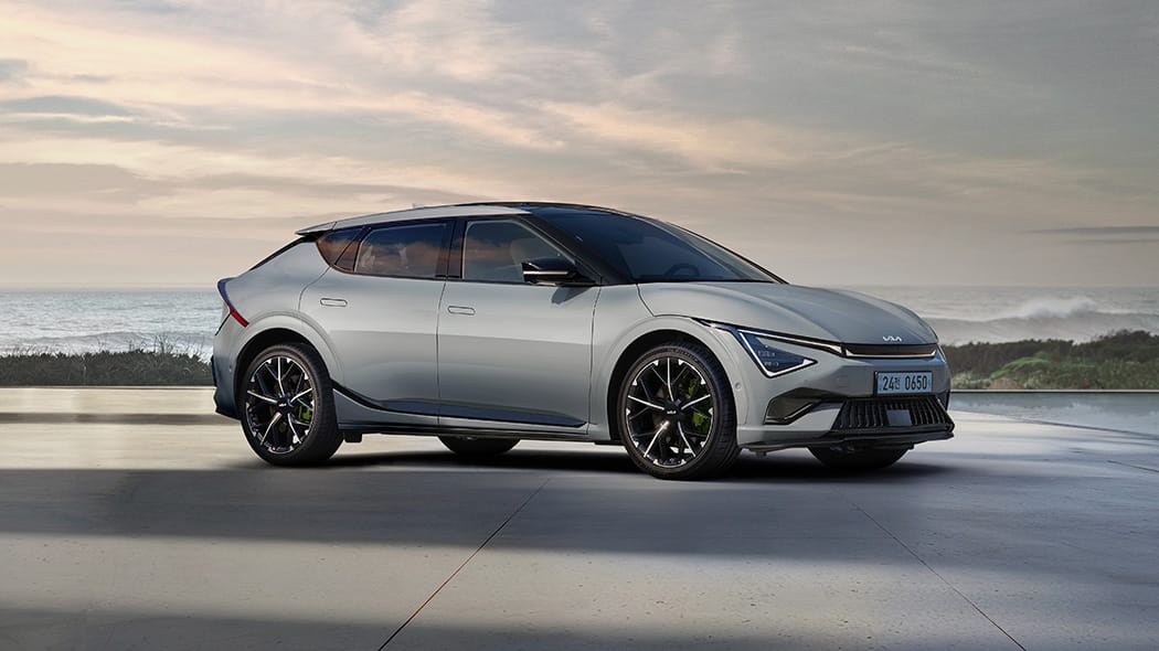 EV6 GT 트림별 옵션 비교표 캡처 또는 그래픽 요약